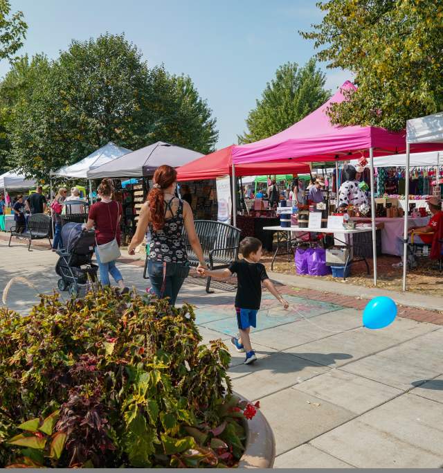 Farmers Market Balloon Kid