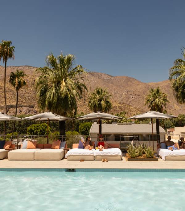 Your Complete Guide to Palm Springs Pool Day Passes