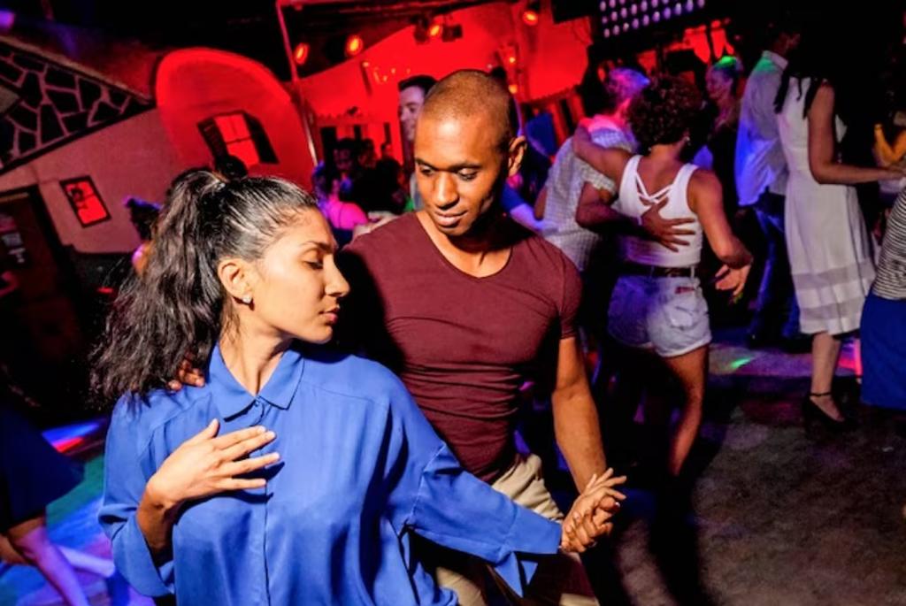 How to Dance Bachata, Dancer's Guide for 2024