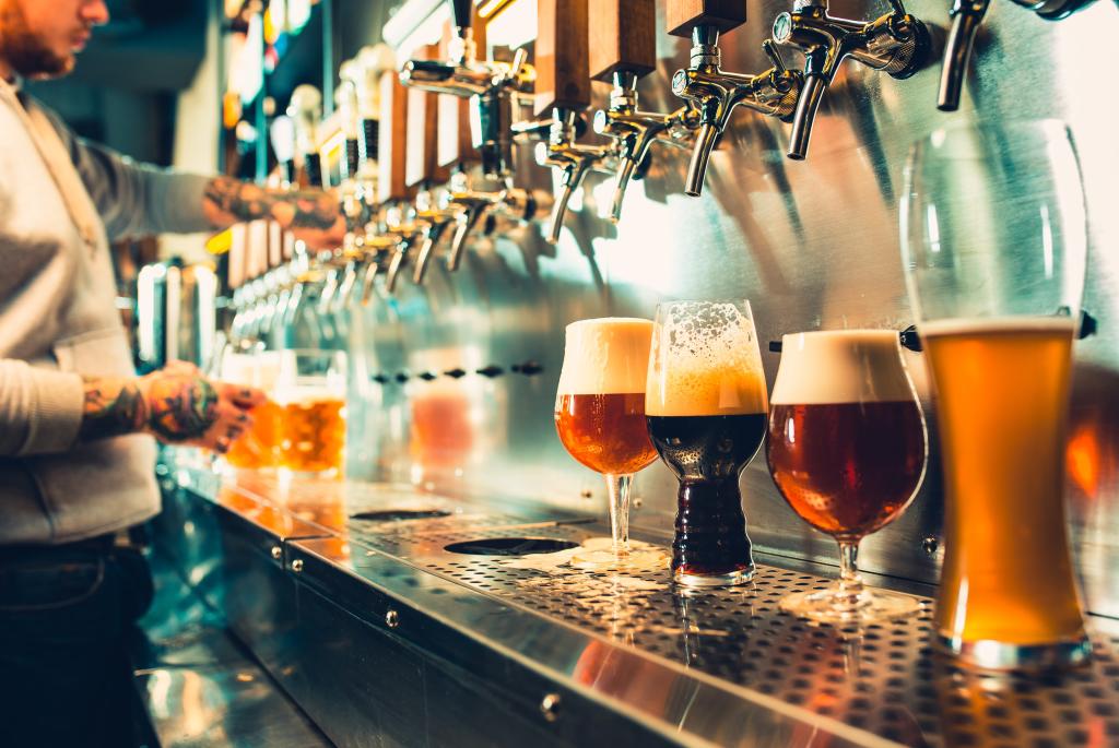 The Lone Girl Taproom