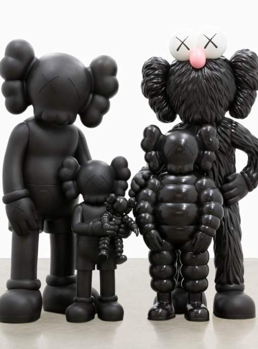 KAWS: FAMILY