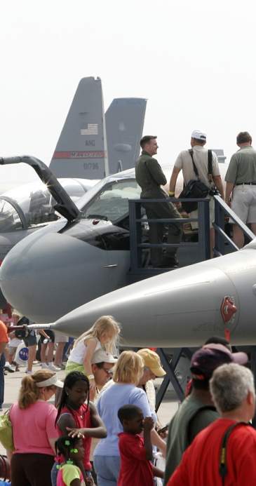 Dayton Air Show Brings Air Force Thunderbirds, High-Flying Fun to Dayton