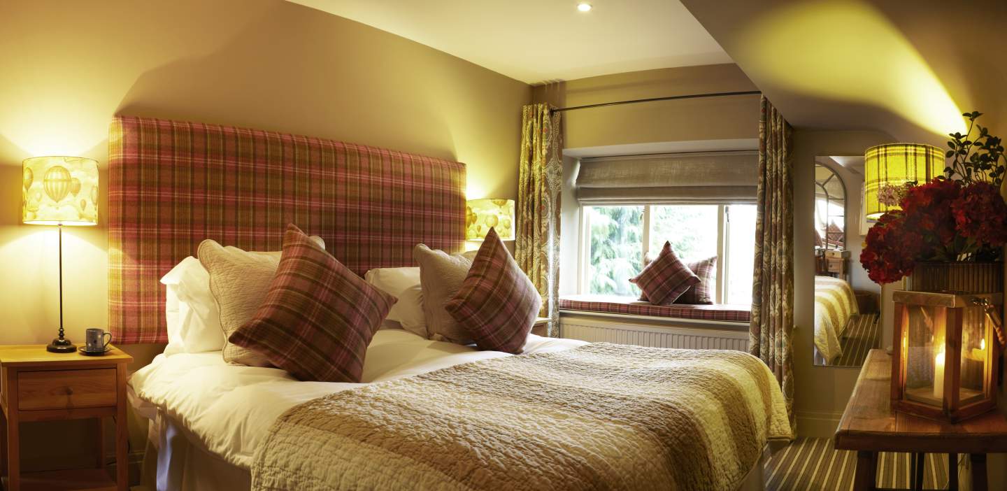 An image of Bed & Breakfast accommodation at The Plough Inn, Scalby