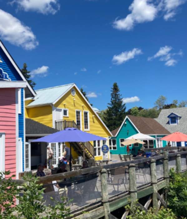 Wharf Village_Restaurant_564x370