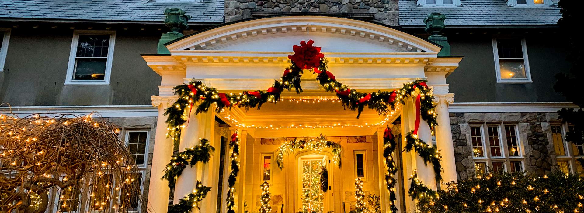 Blithewold Christmas 2022 Christmas At Blithewold Mansion | Discover Newport, Rhode Island