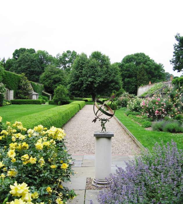 Andalusia House and Gardens