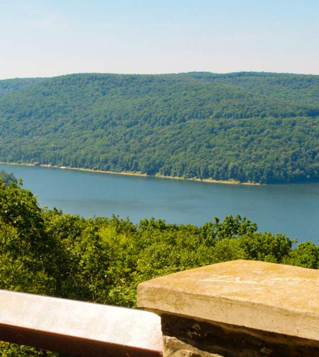 Scenic Overlooks Park Lake