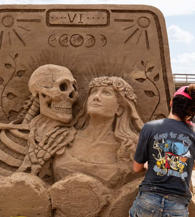 Sandcastle Days Tarot Card