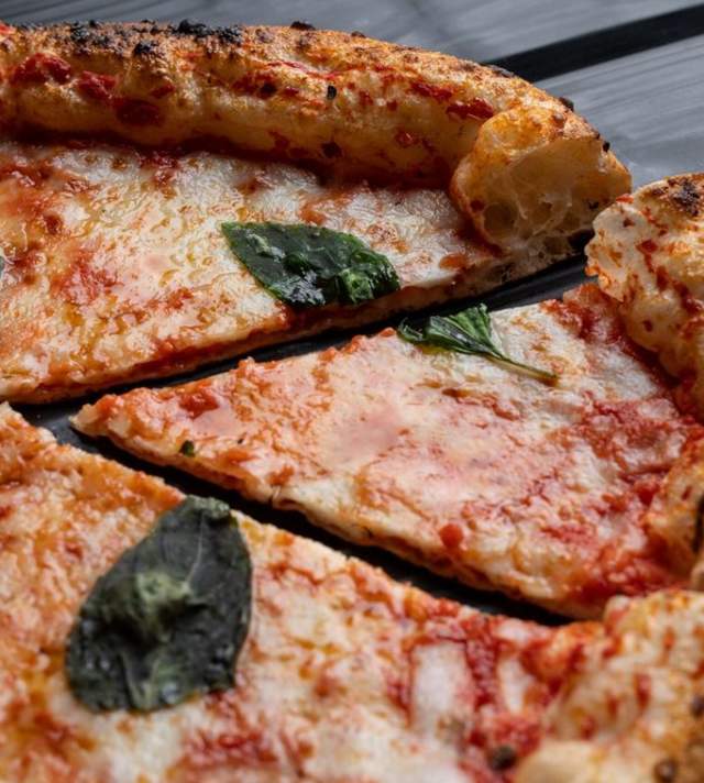 Pizza Tova