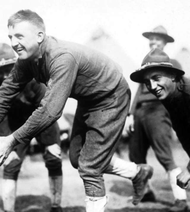 Bear Down: Football in the Windy City