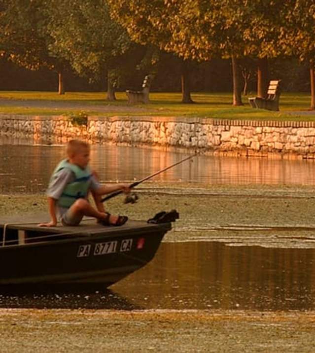 Boating in Cumberland Valley