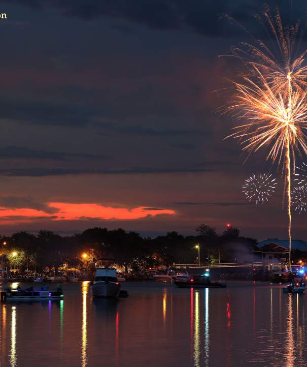 Fourth of July Fireworks on the Northshore