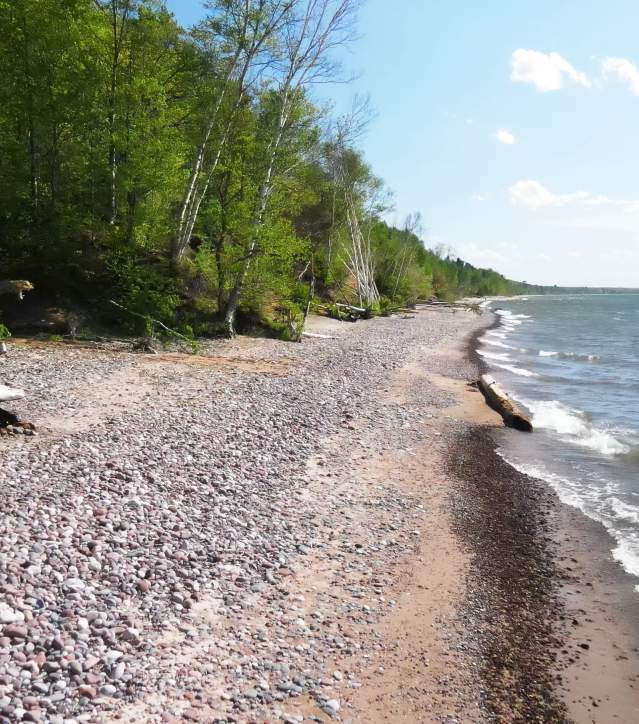 A rocky beach along the shore of Lake Superior