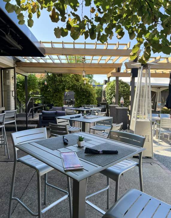 10 Popular Restaurants with Outdoor Dining in Lackawanna County