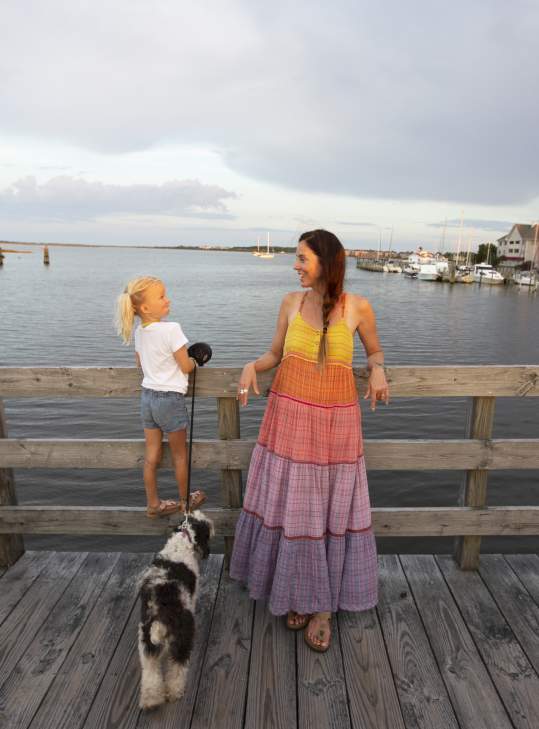 Harvey - Manteo Downtown Festival Park Family Kid