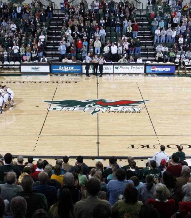 Basketball at Kress Center