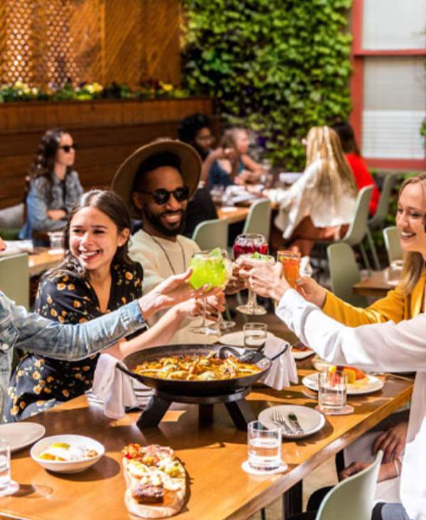 Wedding Guest Guide: 5 Ways to Spend Your Time Before and After the Wedding