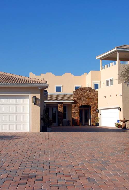 Moab Guest Houses and Apartments