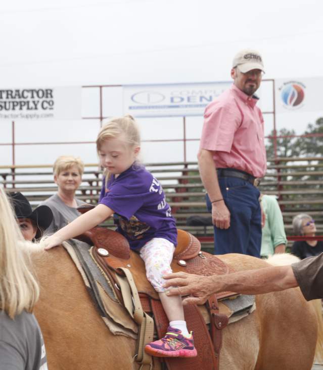 LimestoneCountySpecialNeedsRodeo-097.jpg