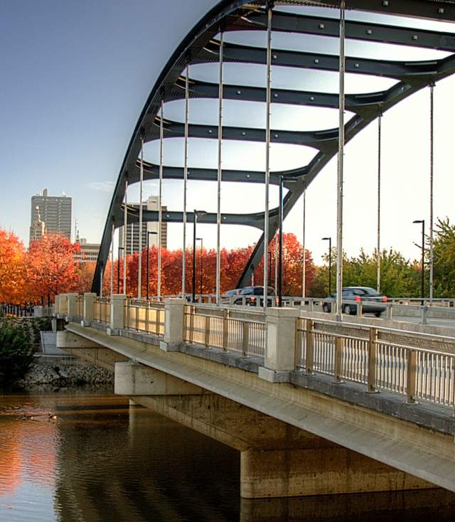 Martin Luther King Jr Bridge in Fall