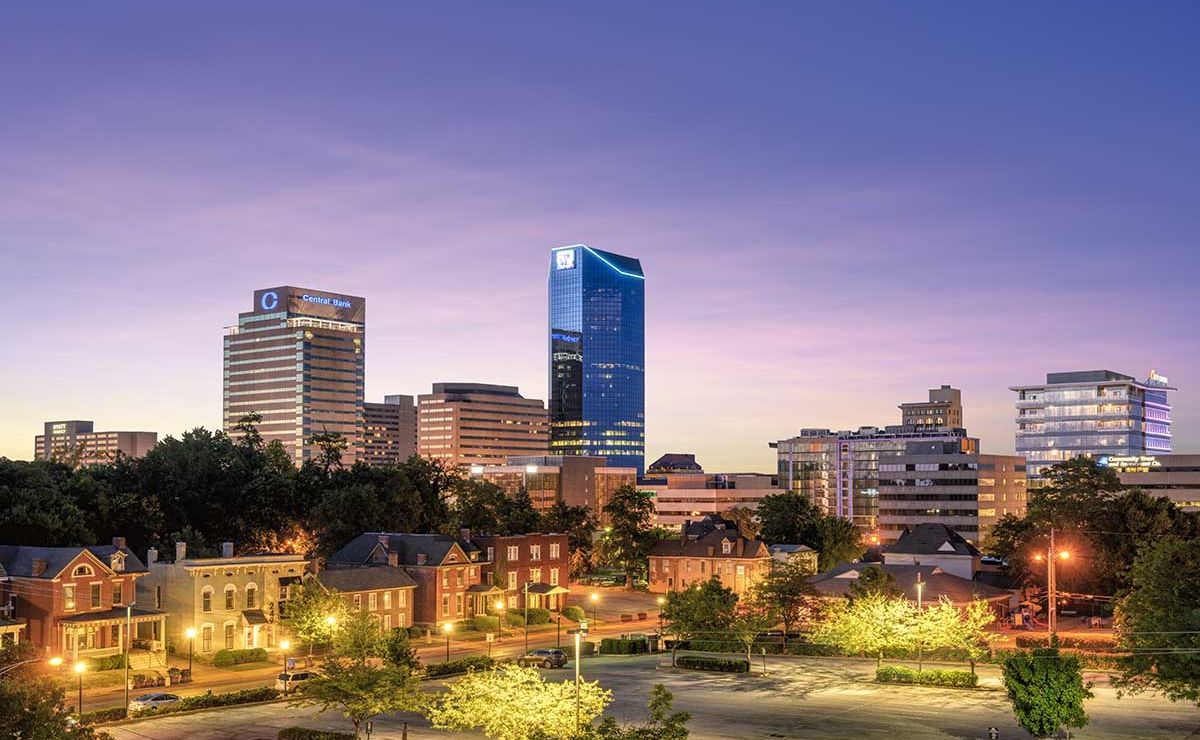 VisitLEX-Twitter - Skyline Dusk