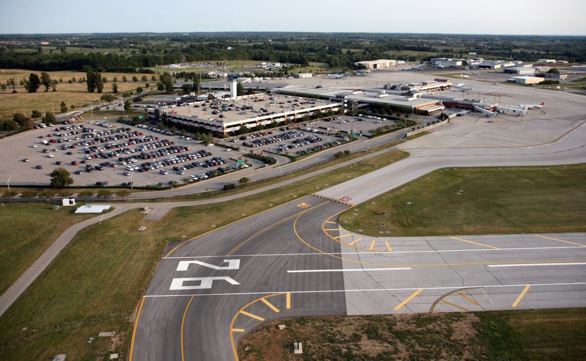 airport