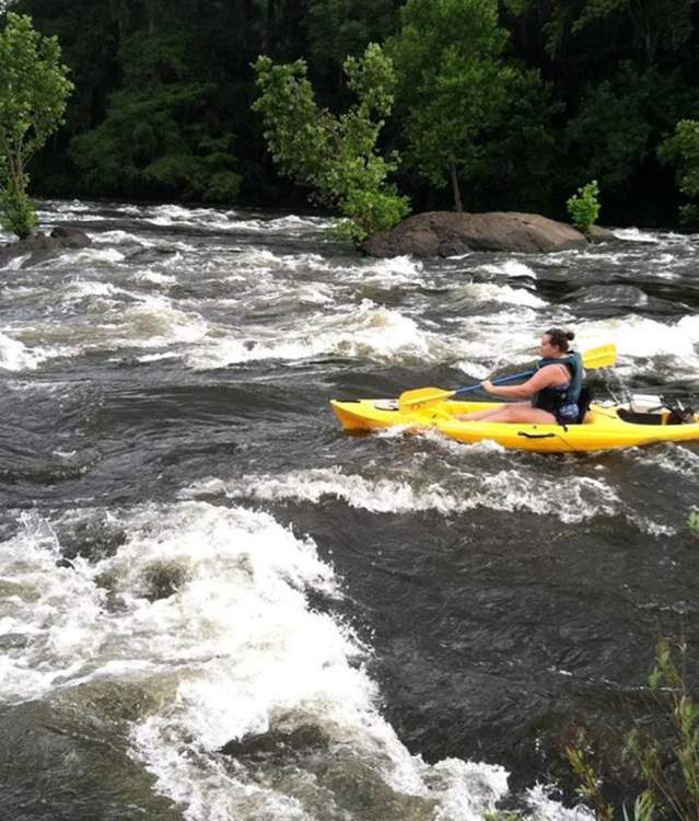 Woman kayaking the Coosa