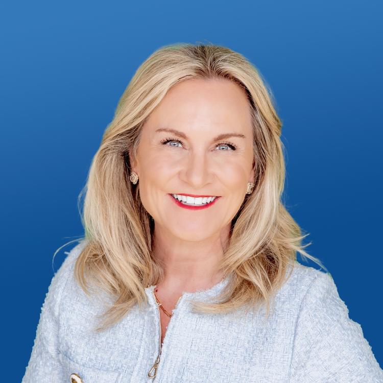 CEO_2025_Headshot_CMAtej