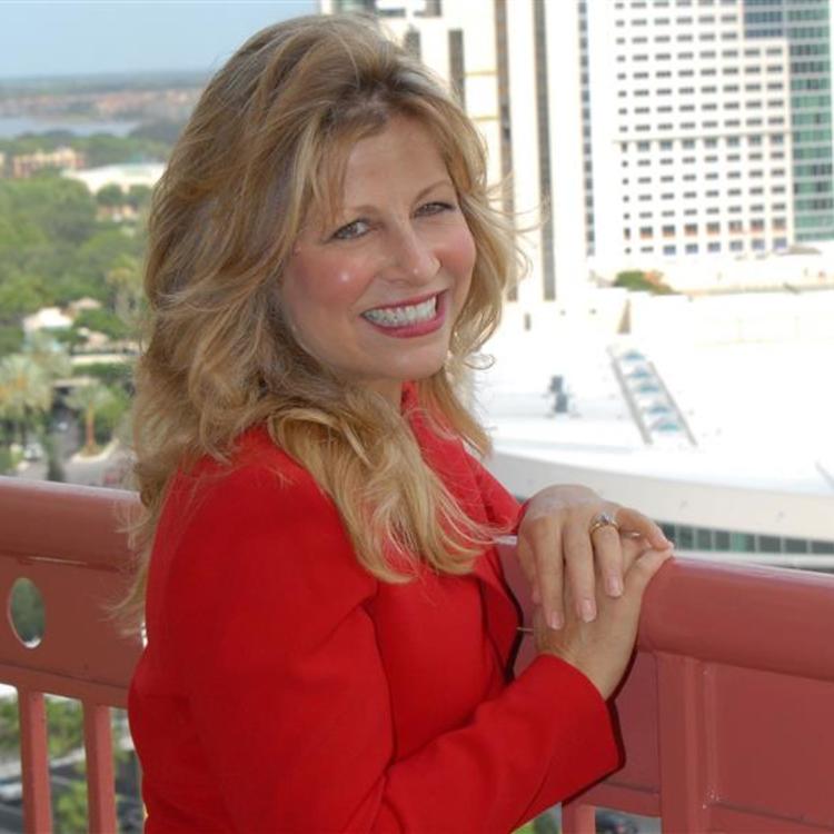 maria-triscari-headshot-old