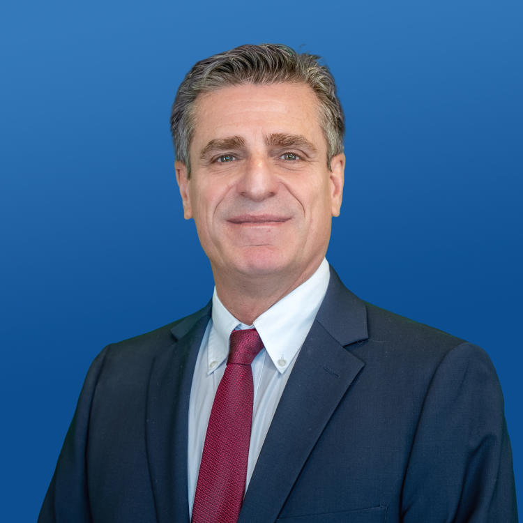 Headshot of Patrick Yvars