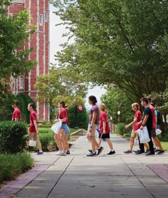 Camp Crimson Freshman Students Campus Tour