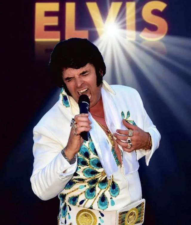 Steve Hunt as Elvis