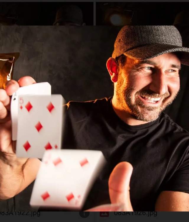 Magician TJ Hill