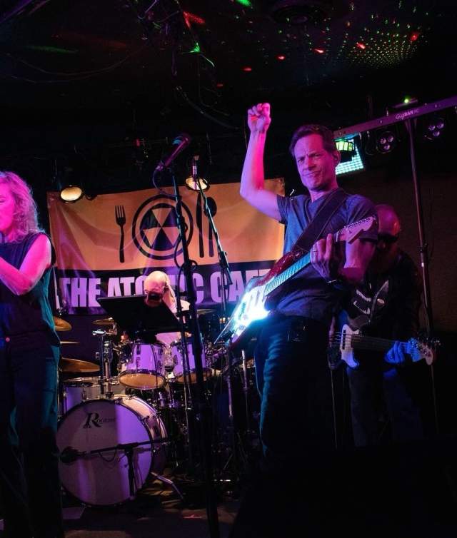 Live Music w/ Atomic Cafe