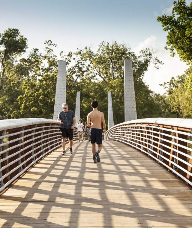 20 Best Hiking In Houston: Amazing Trails And Spots Around The City - The  Good Life