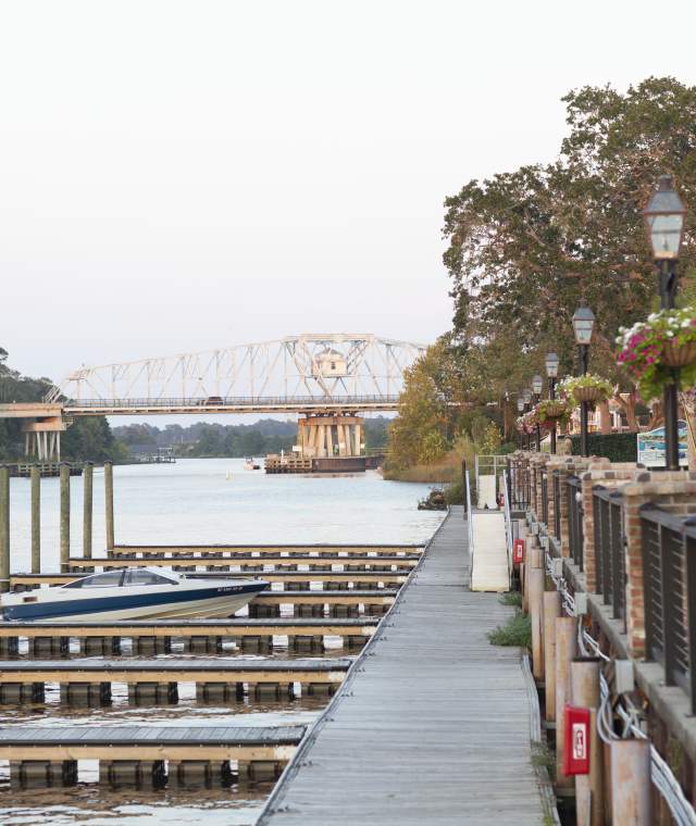 BOAT AT DOCK