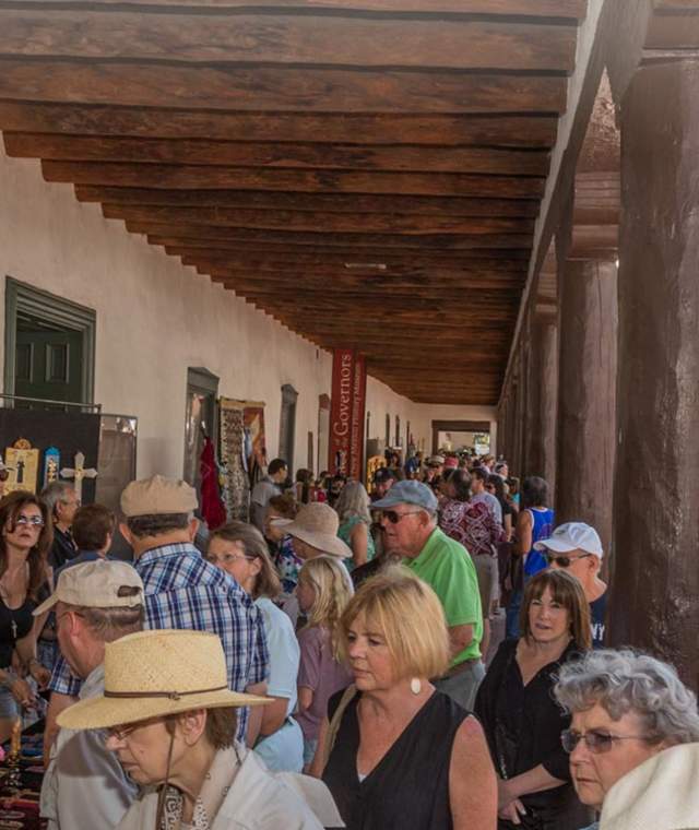 TOURISM Santa Fe Art Markets