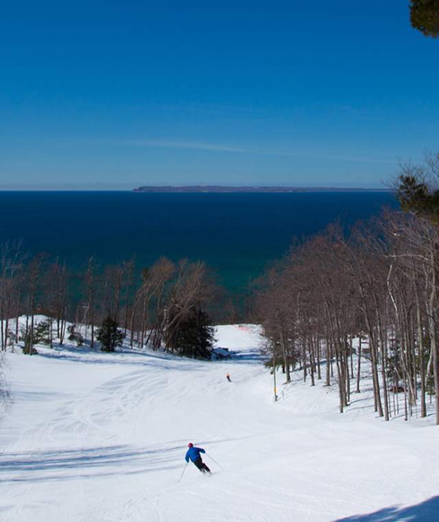 Bay Mountain