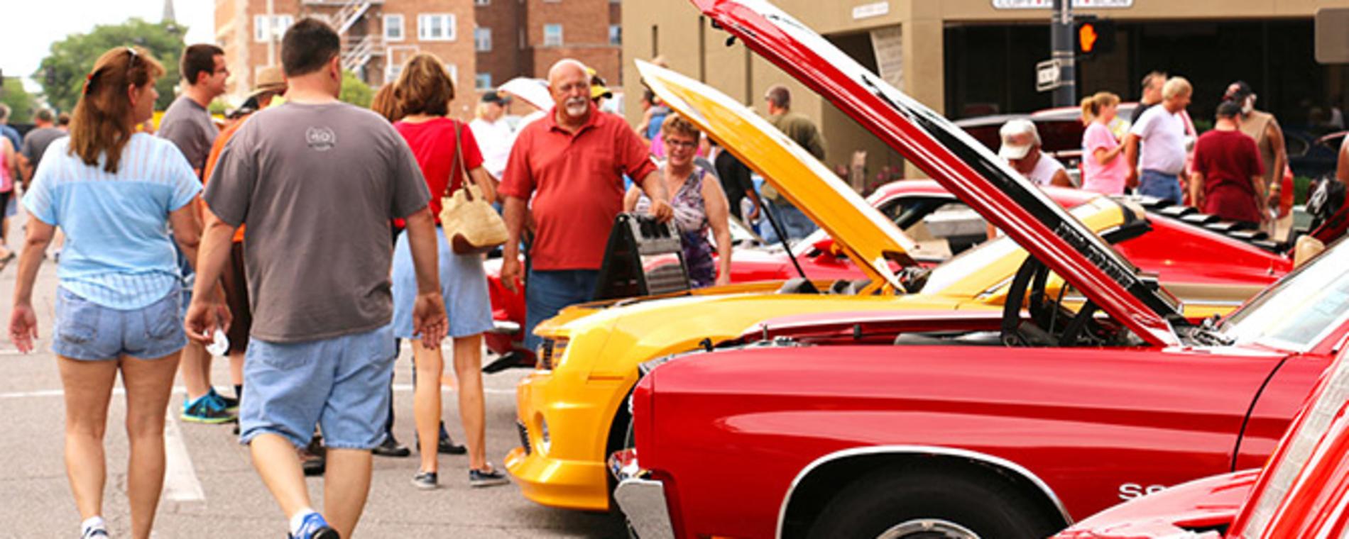 Automobilia Moonlight Car Show Street Party Wichita Car Show