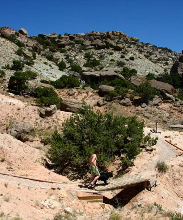 Cottonwood Creek Dinosaur Trails