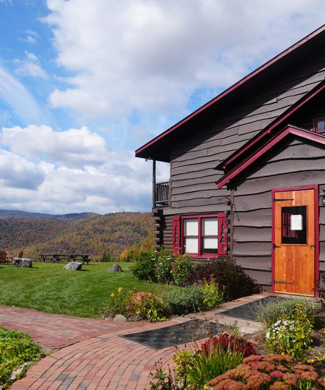 Garnet Hill Lodge and fall foliage on Adirondack Mountains