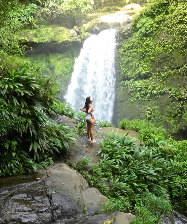 A beautiful view of Cascada Alto Chorro, cloud forest and huge rocks
