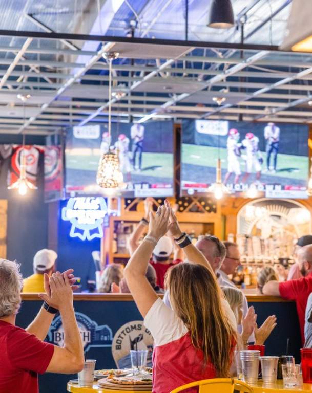 Plan Your Stay in Bentonville: Razorback Home Game Travel Guide