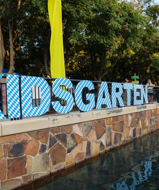Kidsgarten Sign