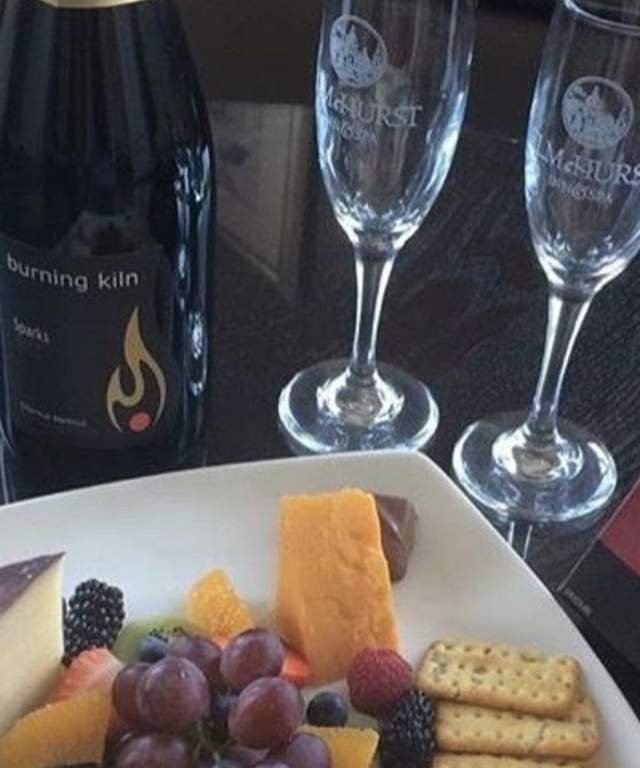 Wine and cheese at Elm Hurst Inn
