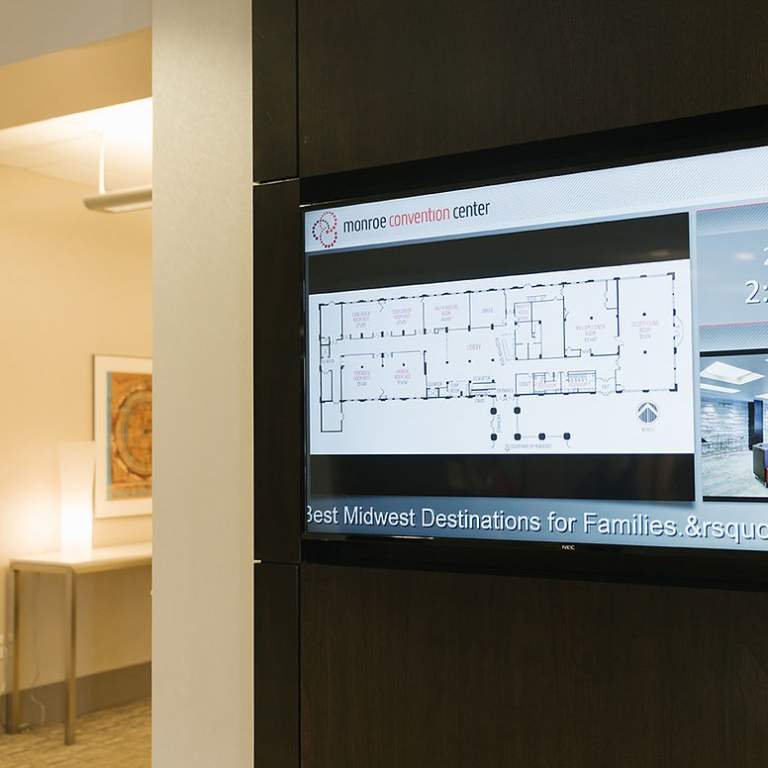 information monitor screen