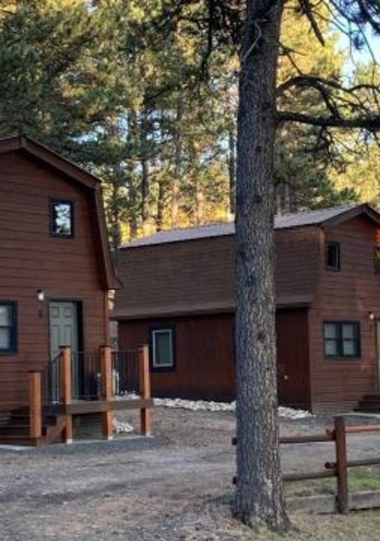 Unleash Year-Round Adventure at Trailshead Lodge