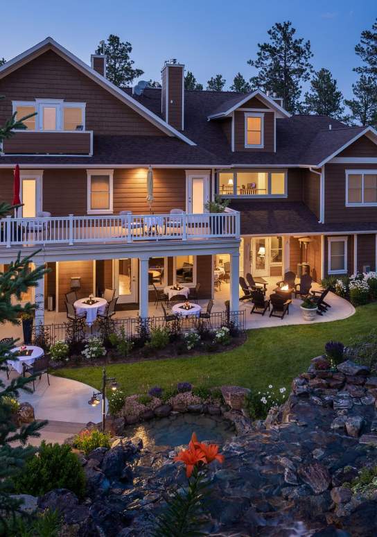 Summer Creek Inn
