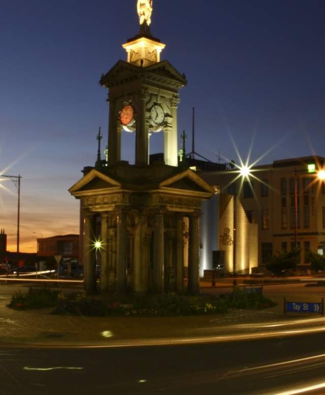 Troopers War Memorial, Invercargill