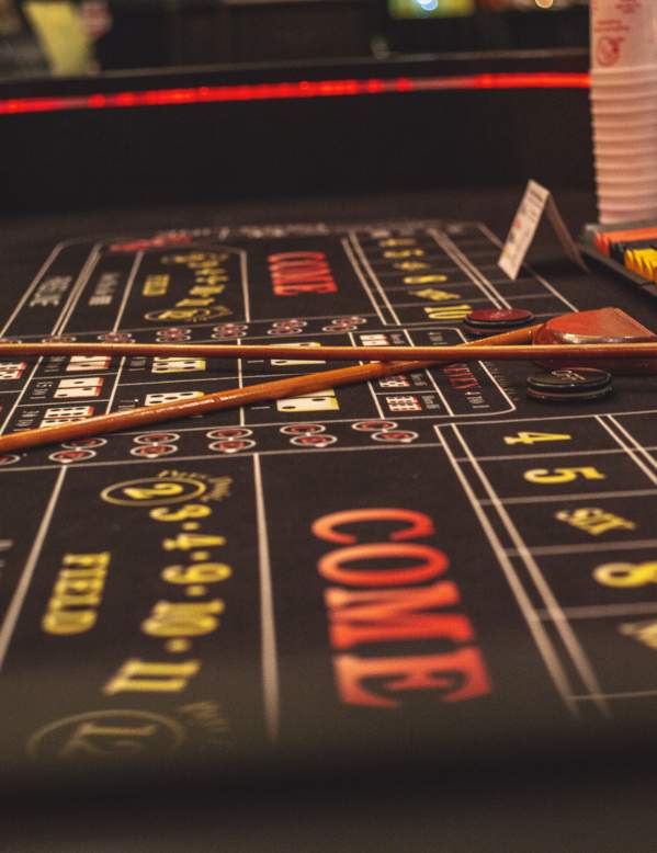 Gaming table